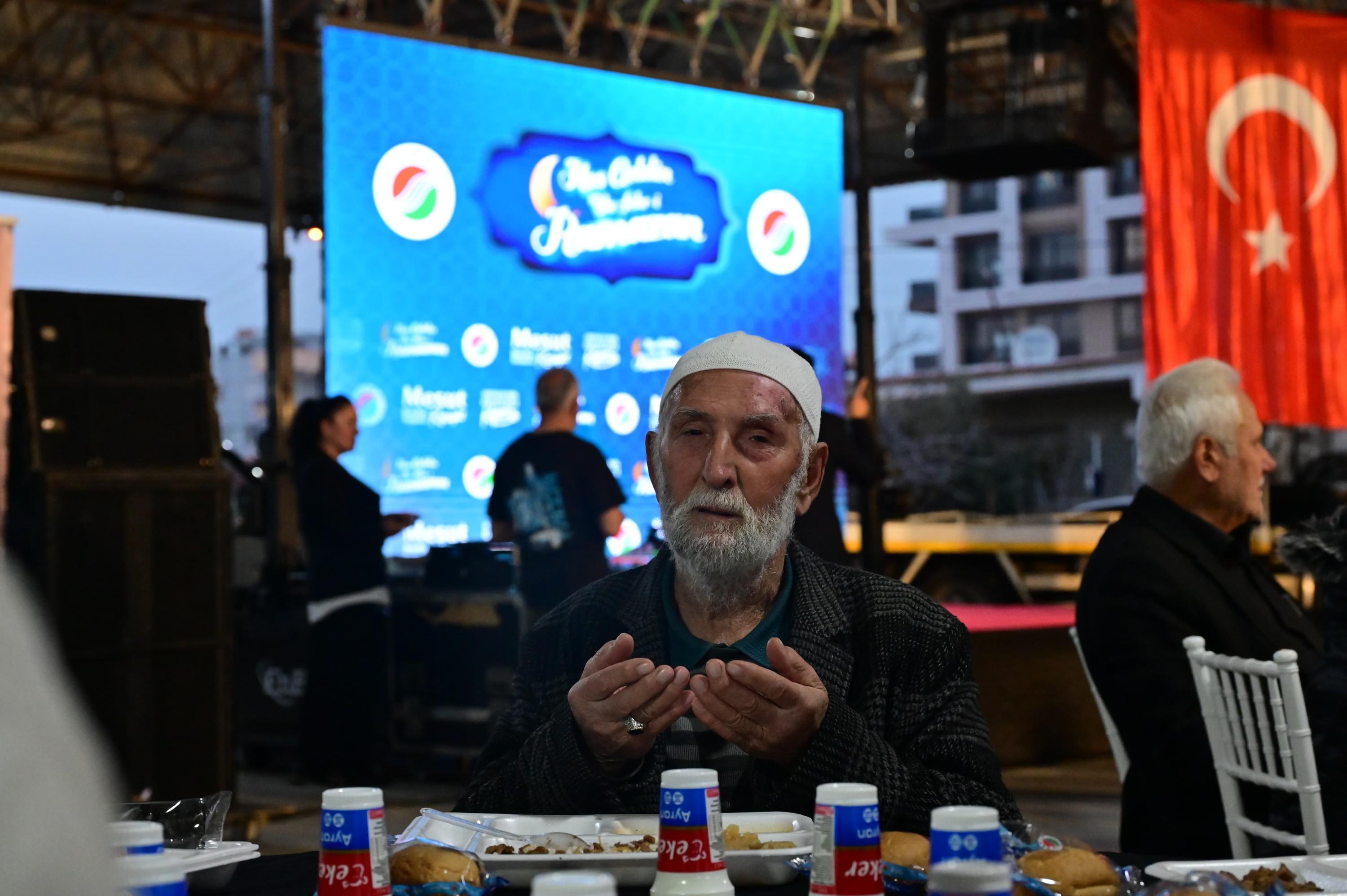 Iftarsofrasikurulacak