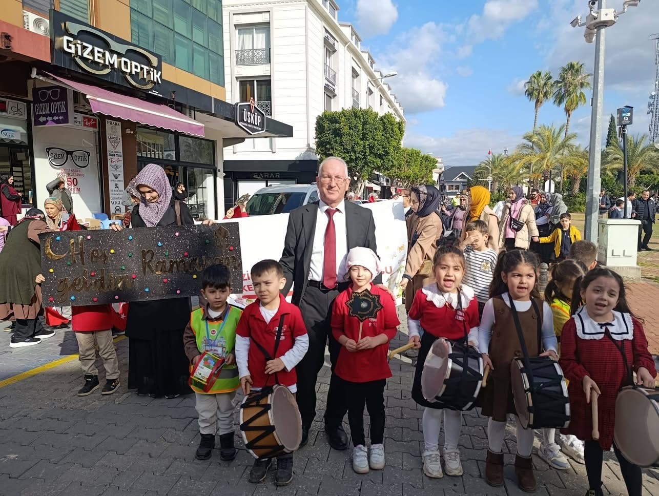 Ilcemerkezindedikkatcekenanlaryasandi