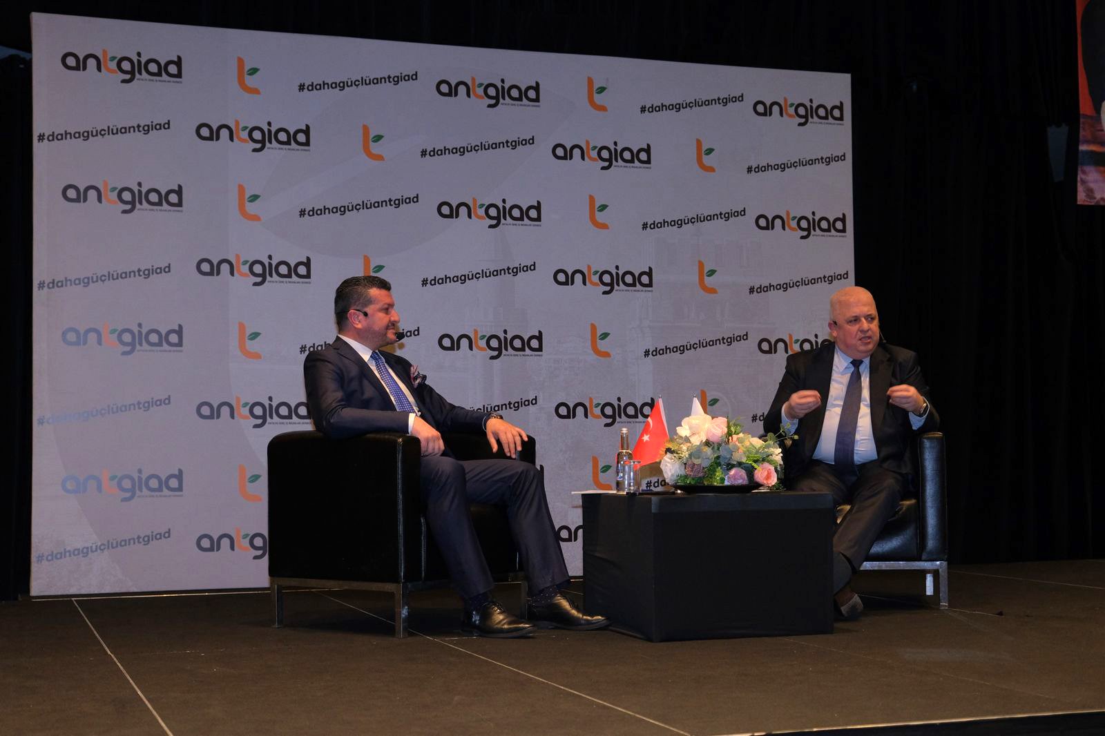 Isdunyasinastratejikmesajlar