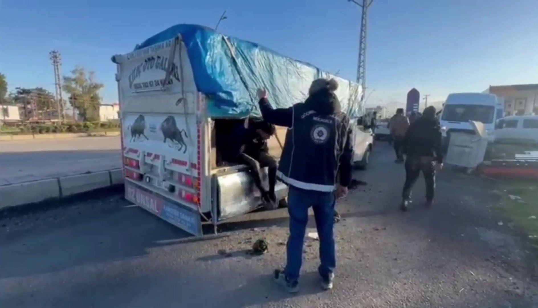 Kacakcilliktalevelatladilar