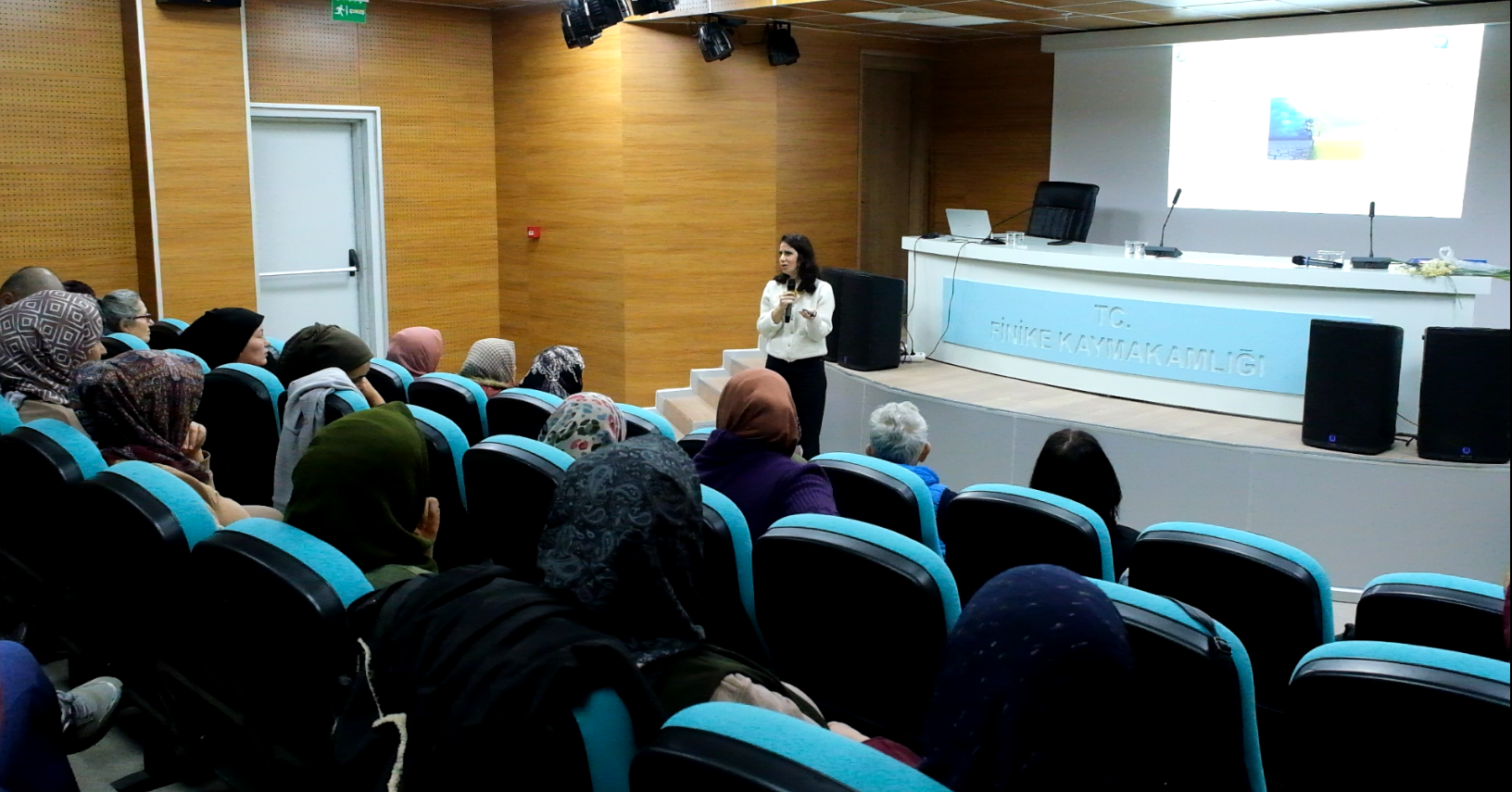 Kadinkooperatiflerinecevredostuprojetanitildi