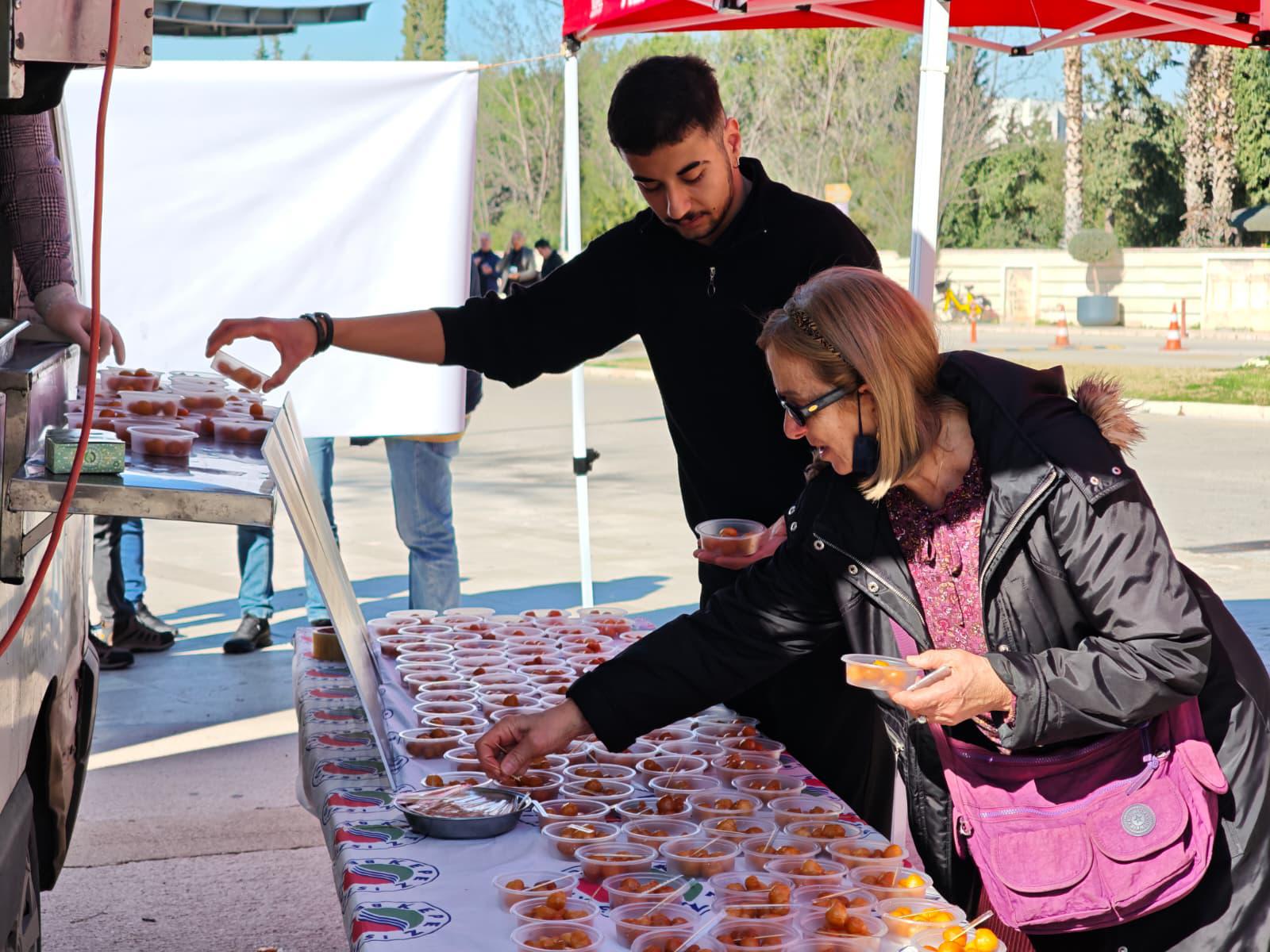 Kazadahayatinikaybedenogrencilericinlokmadagitildi