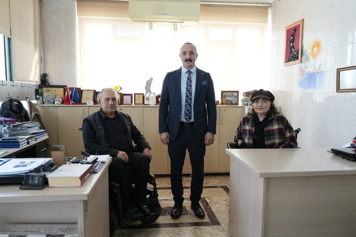 Kotandanozelgereksinimlibireyleredestekmesaji