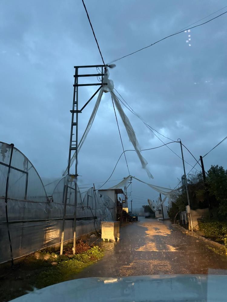 Kumlucafelaketeuyandiyagmurvehortumseralaribvurdu