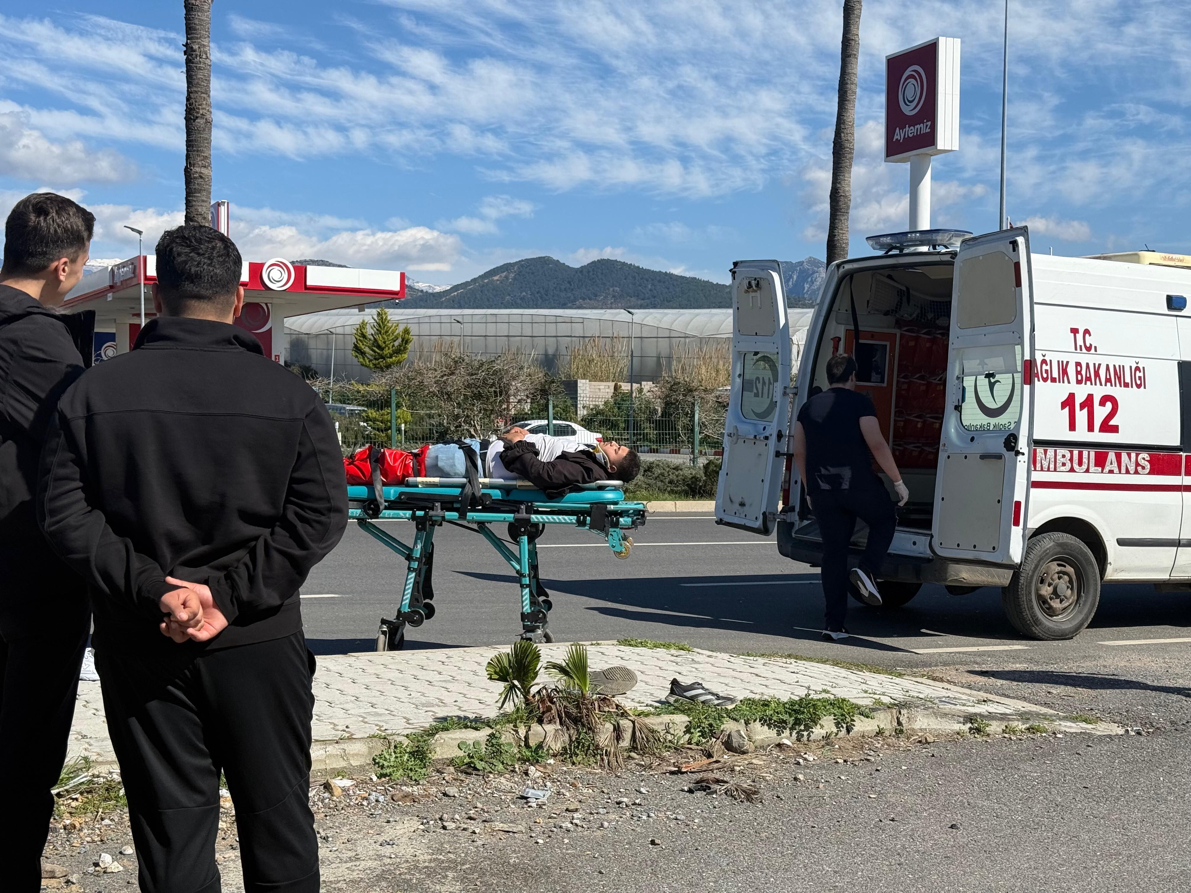 Motosikletinkaristigikazadabirkisiyaralandi