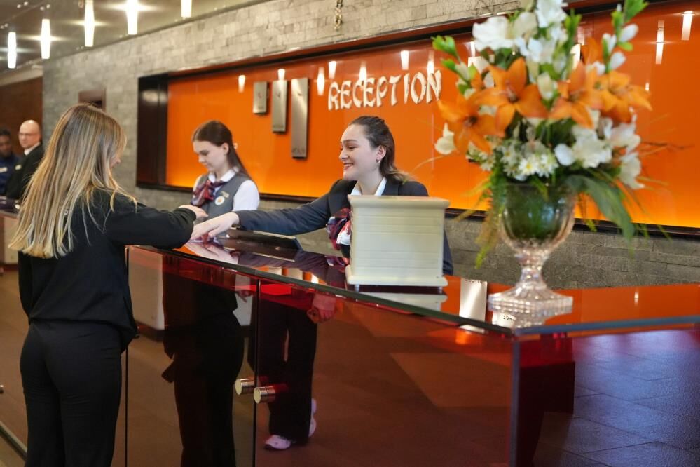 Ramazanbayramincesiturizmuzmanlarindandolandiricilikuyarisi