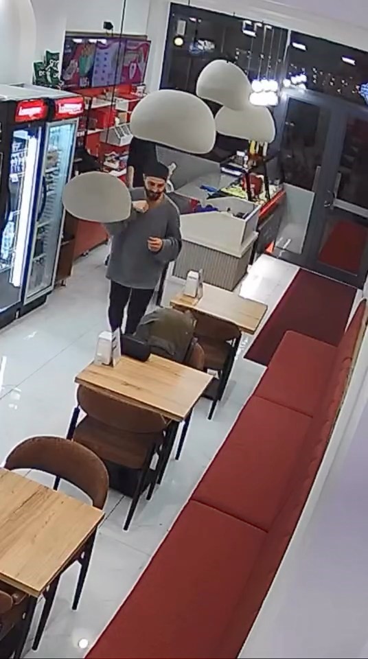 Sakalinikopardigelensiparisinicinekoydu