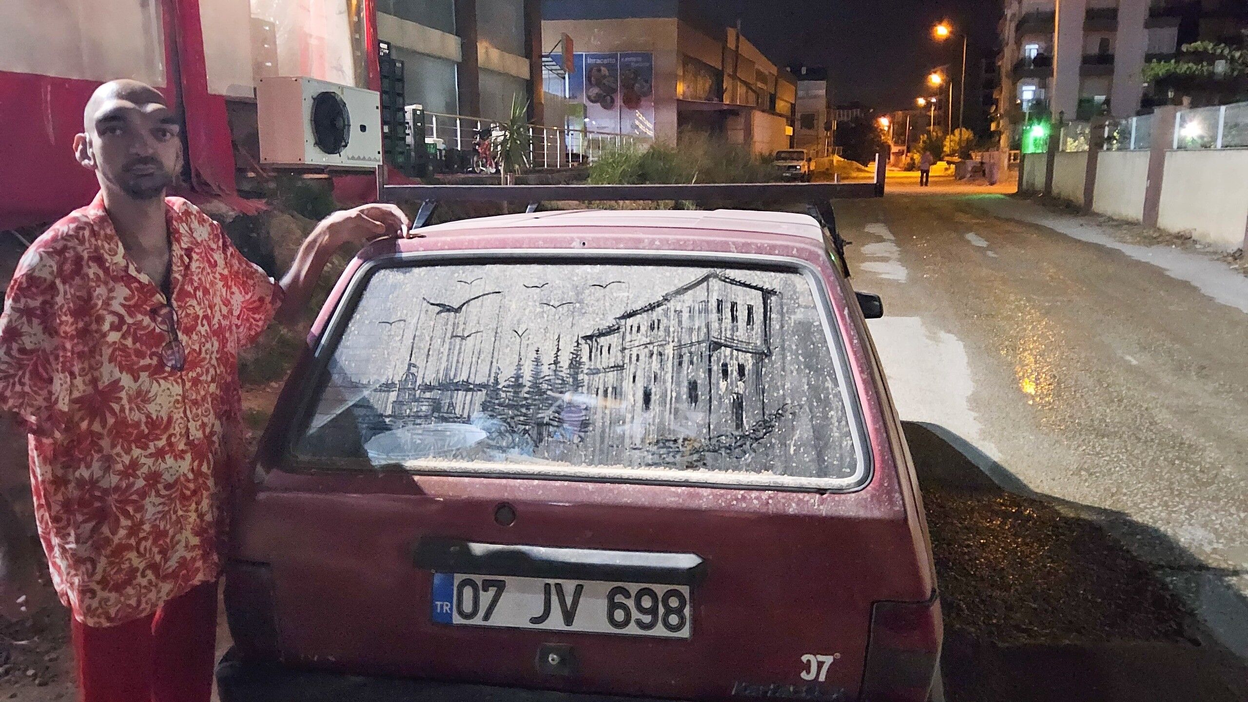 Sanatiniboylesergiliyor