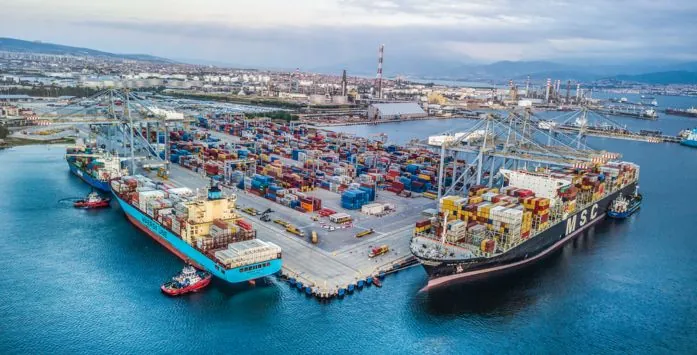 Turkiyedekidevlimaninpatronusultanahmedbinaulayemin