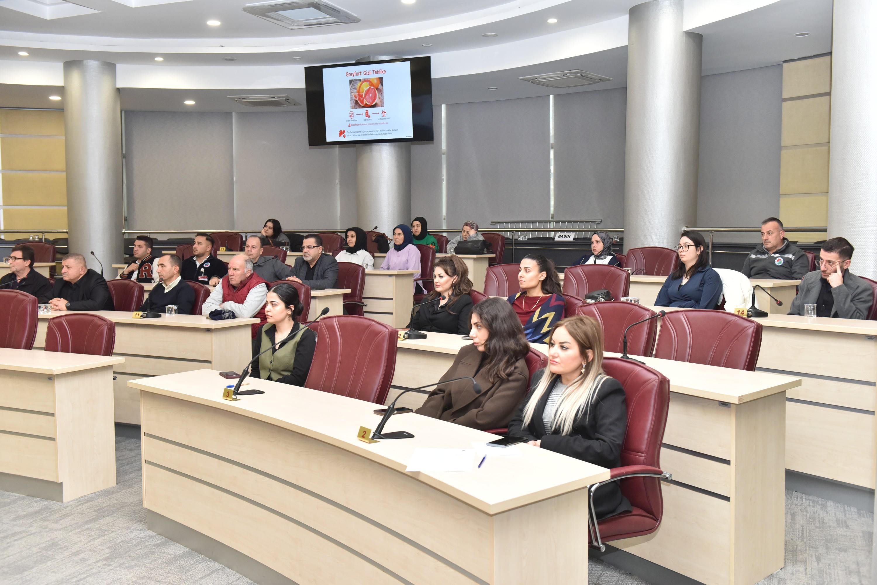 Yaslidostuhizmeticinonemliadimakilciilacegitimi