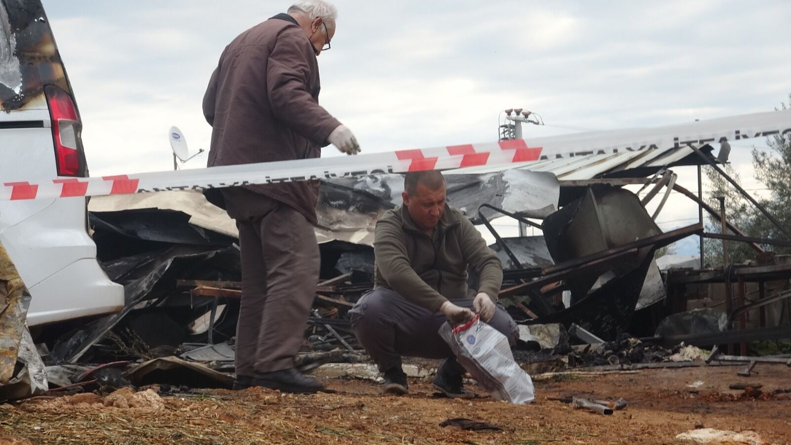 7Aylikhamileanneve5Cocugunolduguyanginda3Gozalti