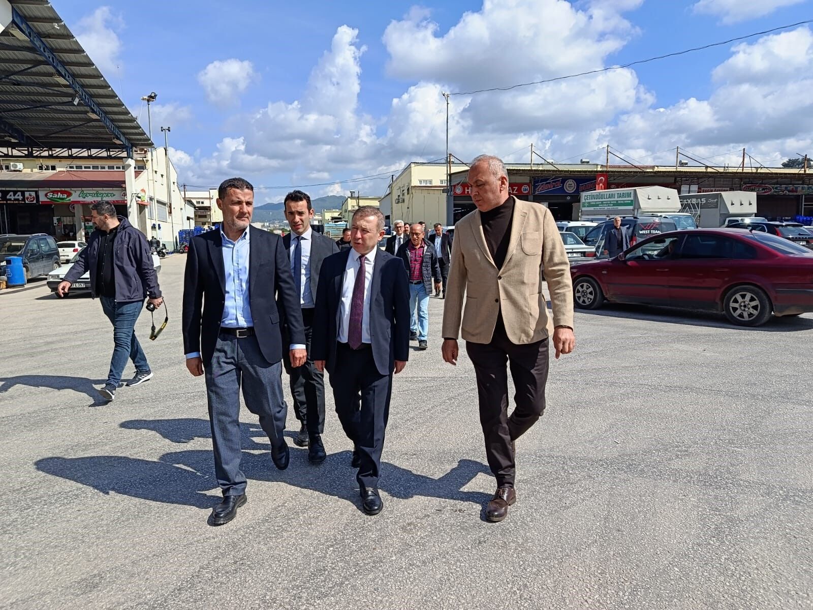 Adembasarhaliinceledi