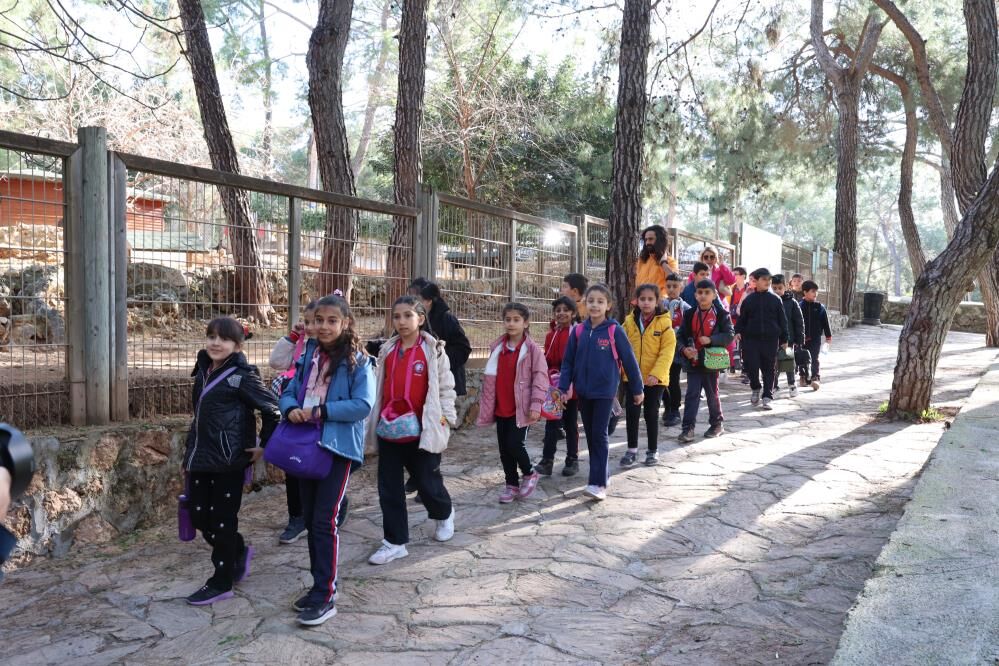 Antalyadacocuklaryasamparkiniziyaretetti