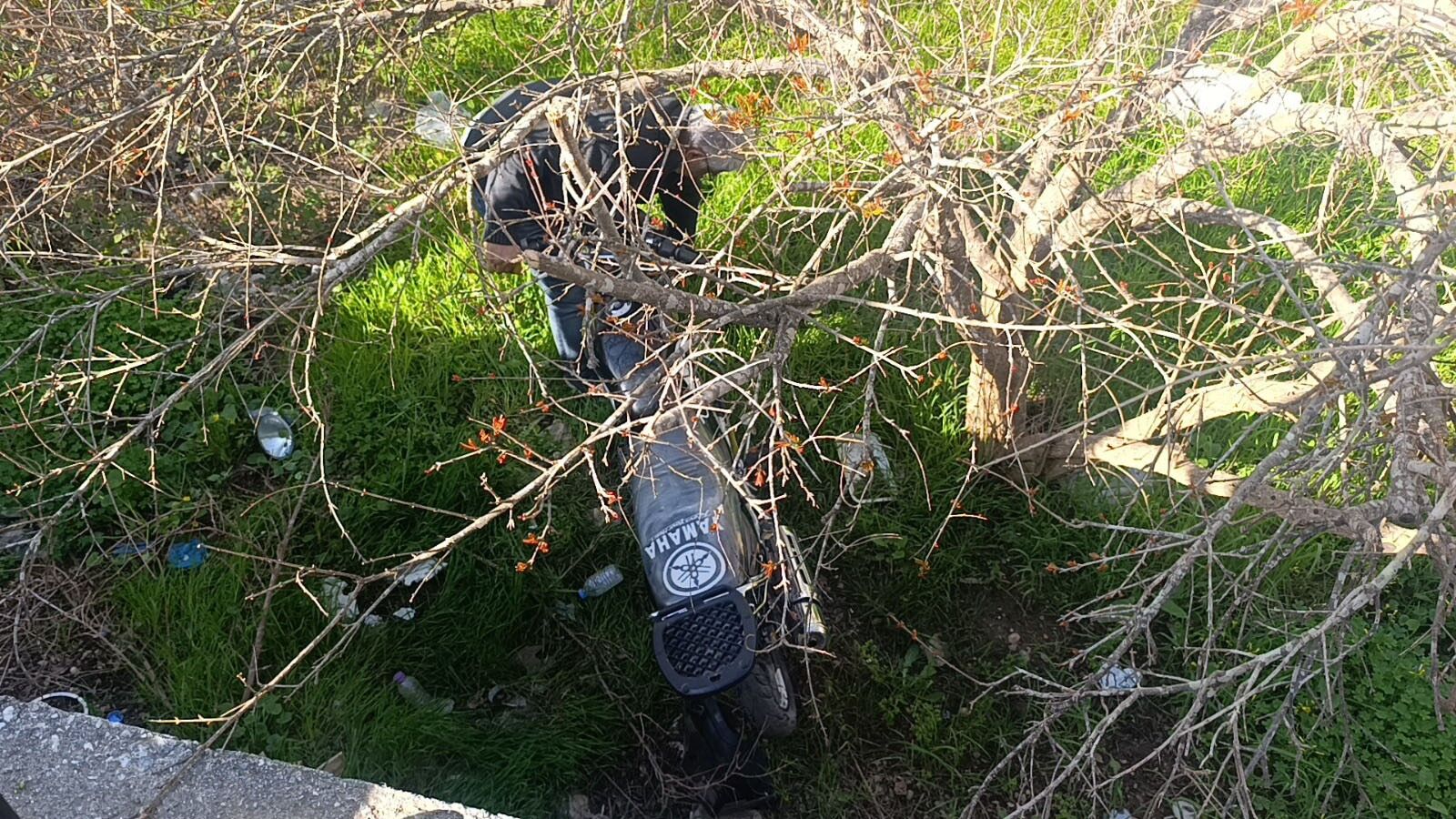 Antalyadaekiplerigorensurucumotosikletini2Metreyuksektenasagiatti