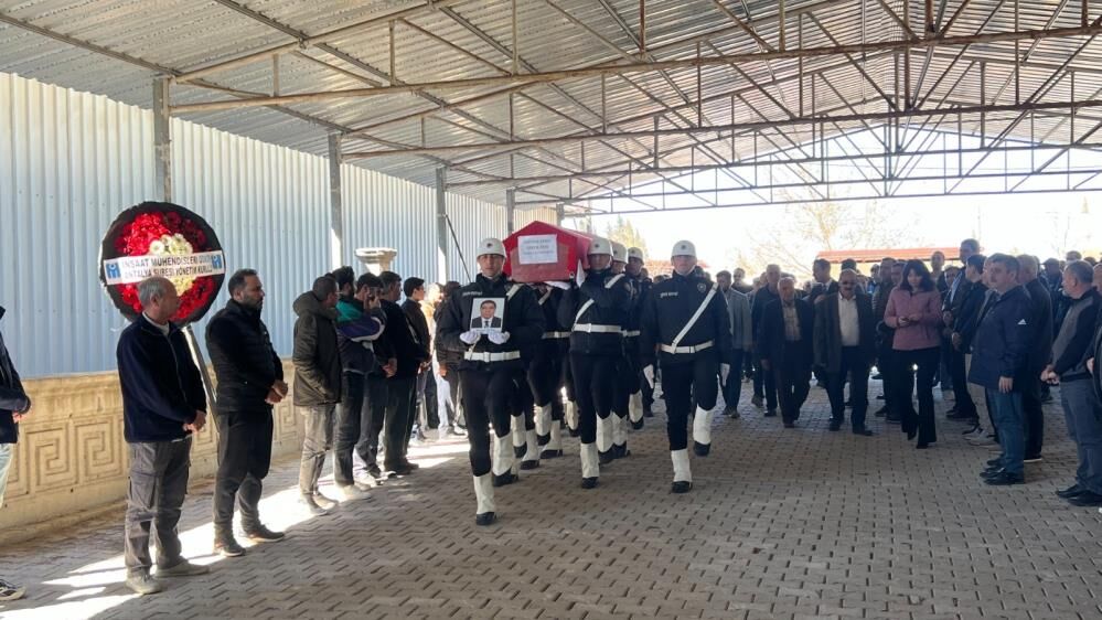 Antalyadaemeklivaliyardimcisisonyolculugunaugurlandi