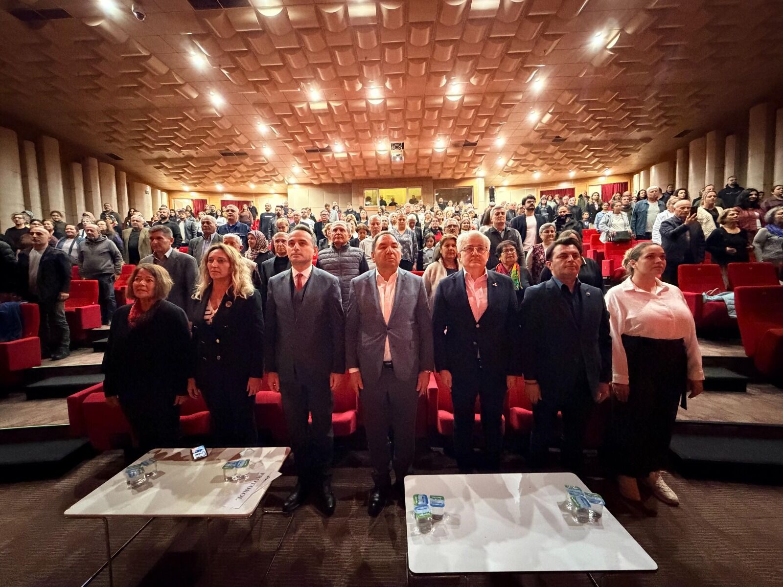 Antalyazafersanatlaanildicanakkaledestanioratoryosuizleyenleribuyuledi