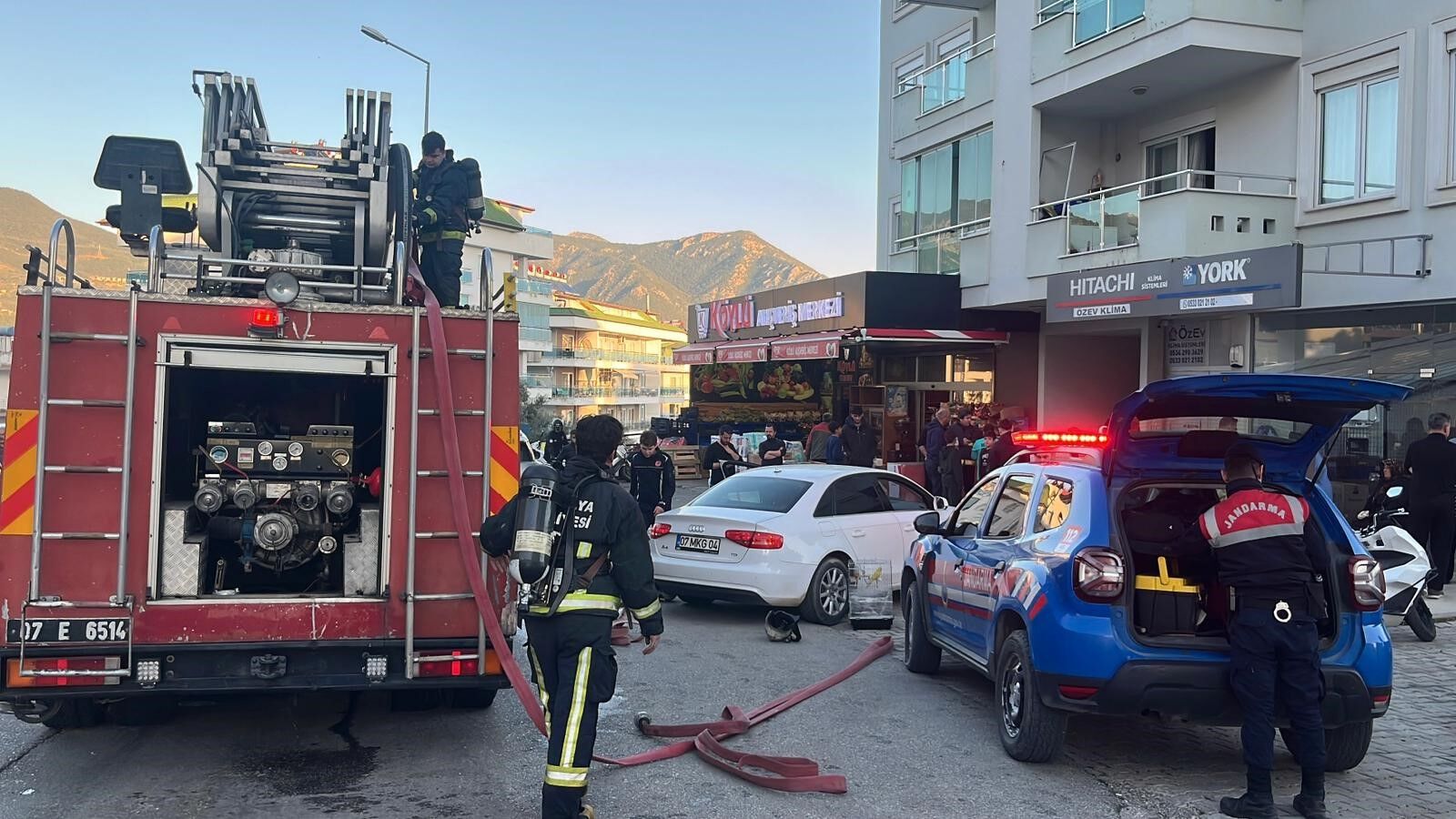 Apartmanbalkonundayanginpanigi