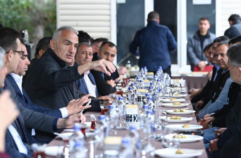 Bakanersoybayramdaantalyada