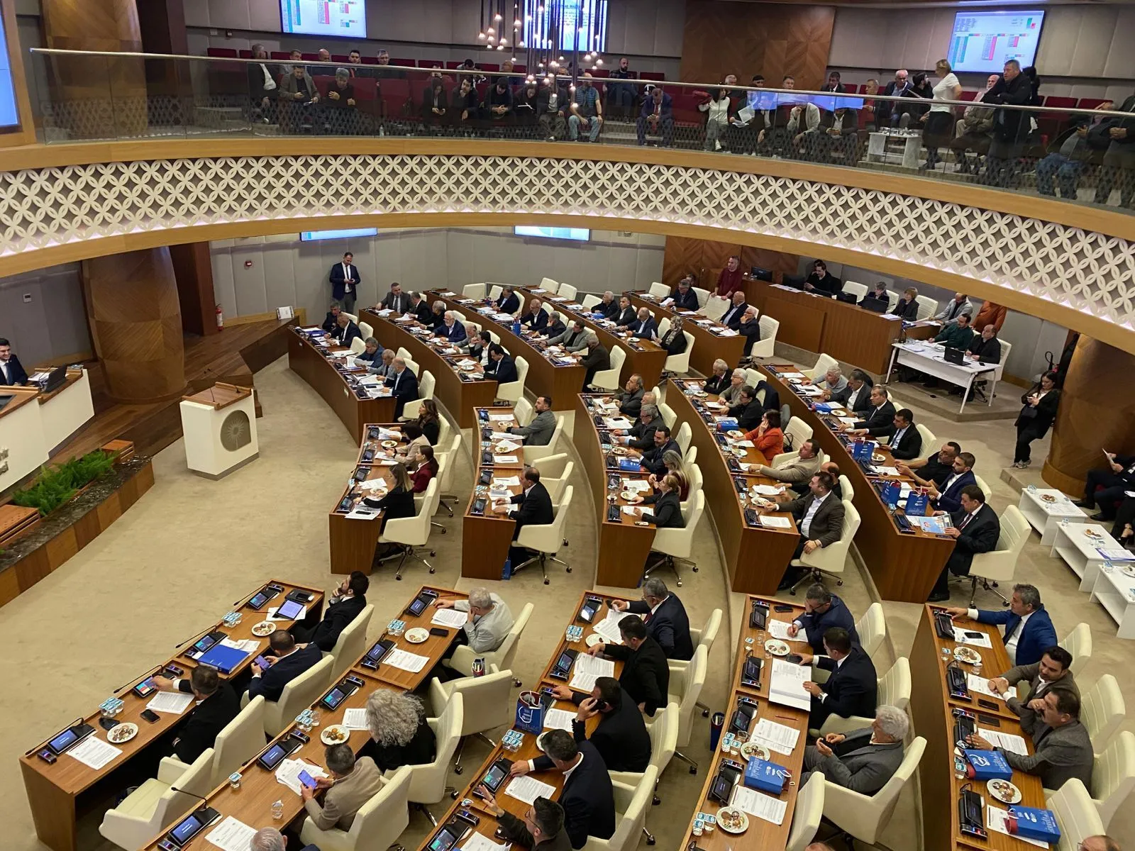 Bocekinkurdugudairetariholuyor