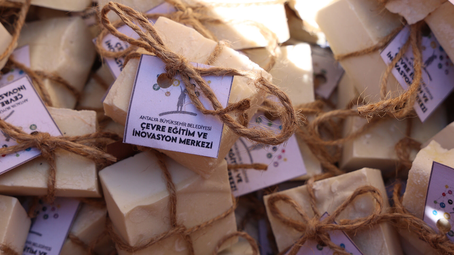 Cocuklara0Atikbilincikazandirildi