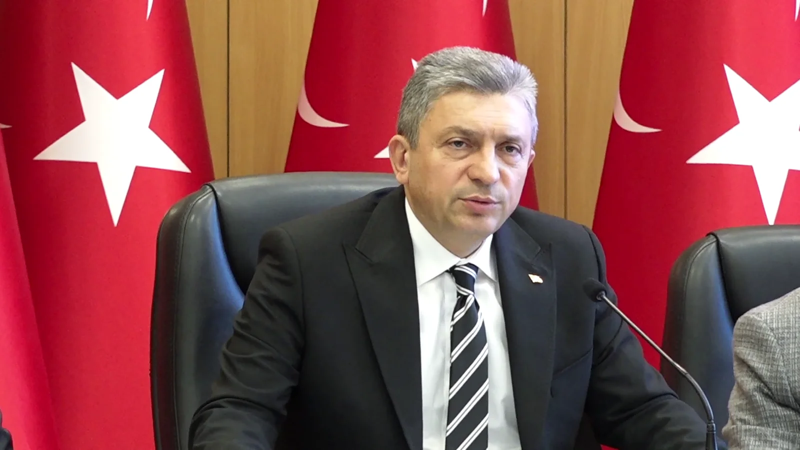 Demredegocmenbotufaciasioluveyaralilarvar