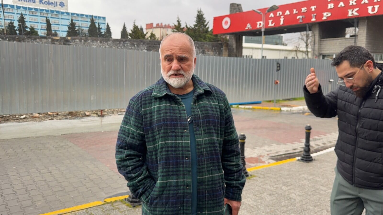 Futbolcuolayyerinealeynaablansenidinlerdiyecagrilmis