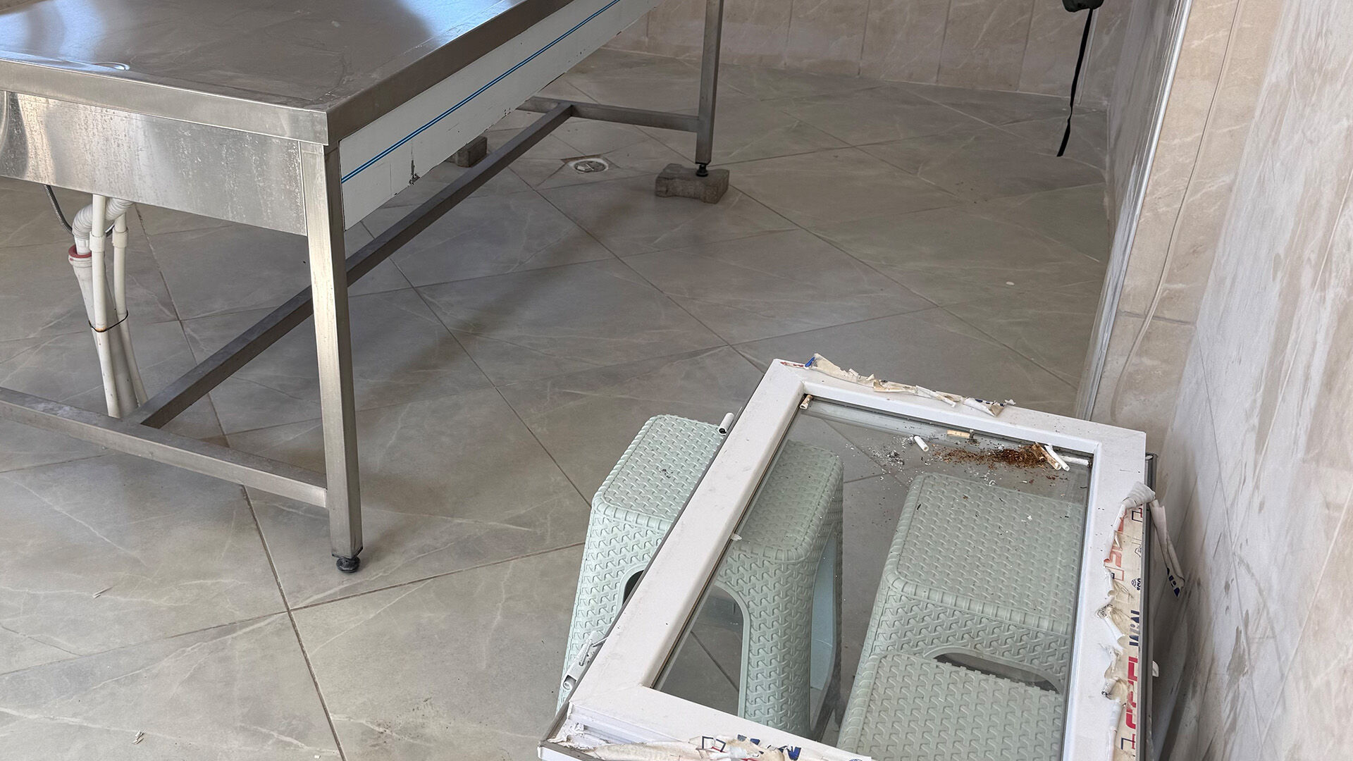 Hirsizliginbukadaripesdedirtti