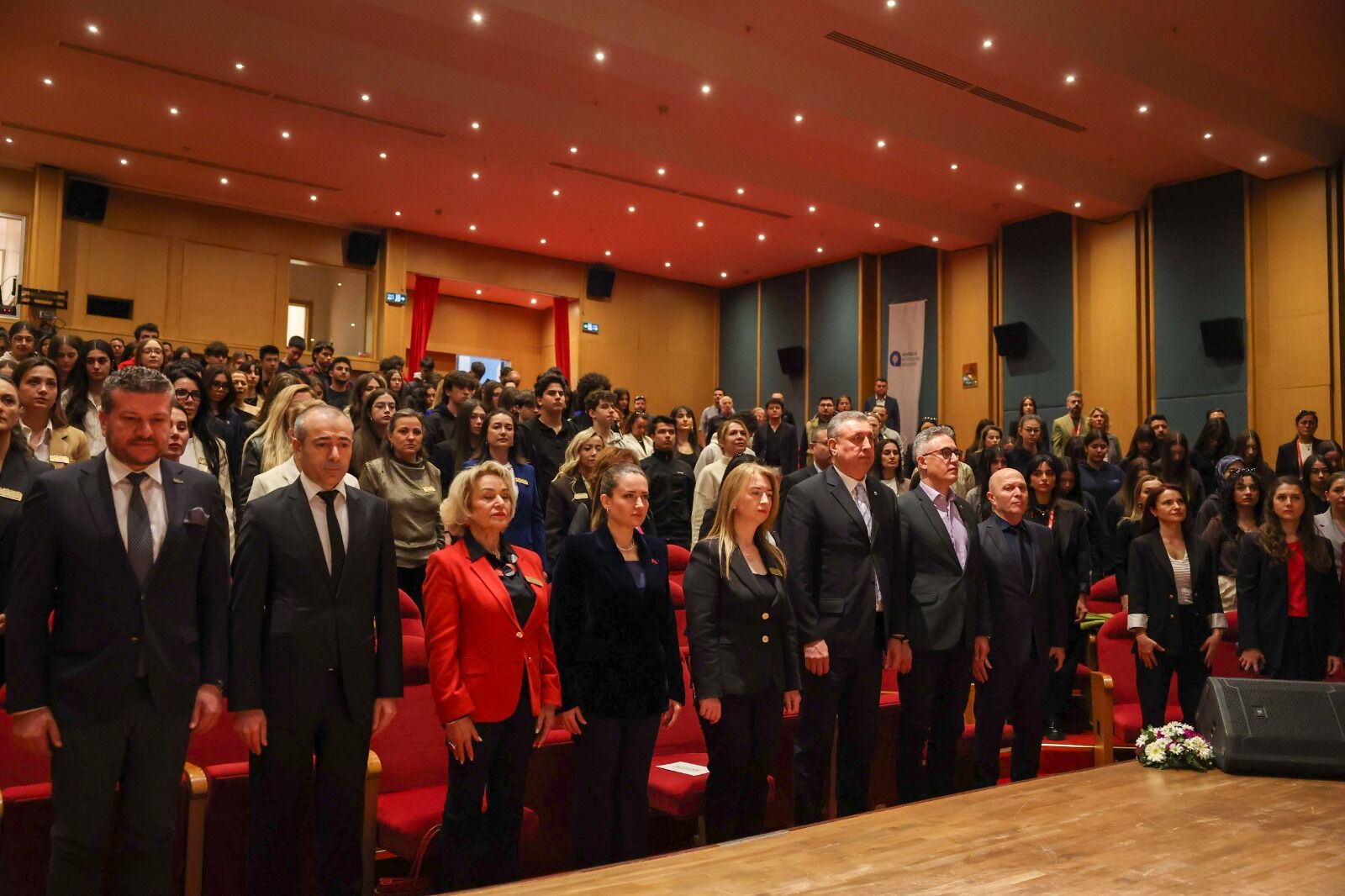 Kadingirisimcilerbirarayageldizirvedeilhamdoluhikayeler-1