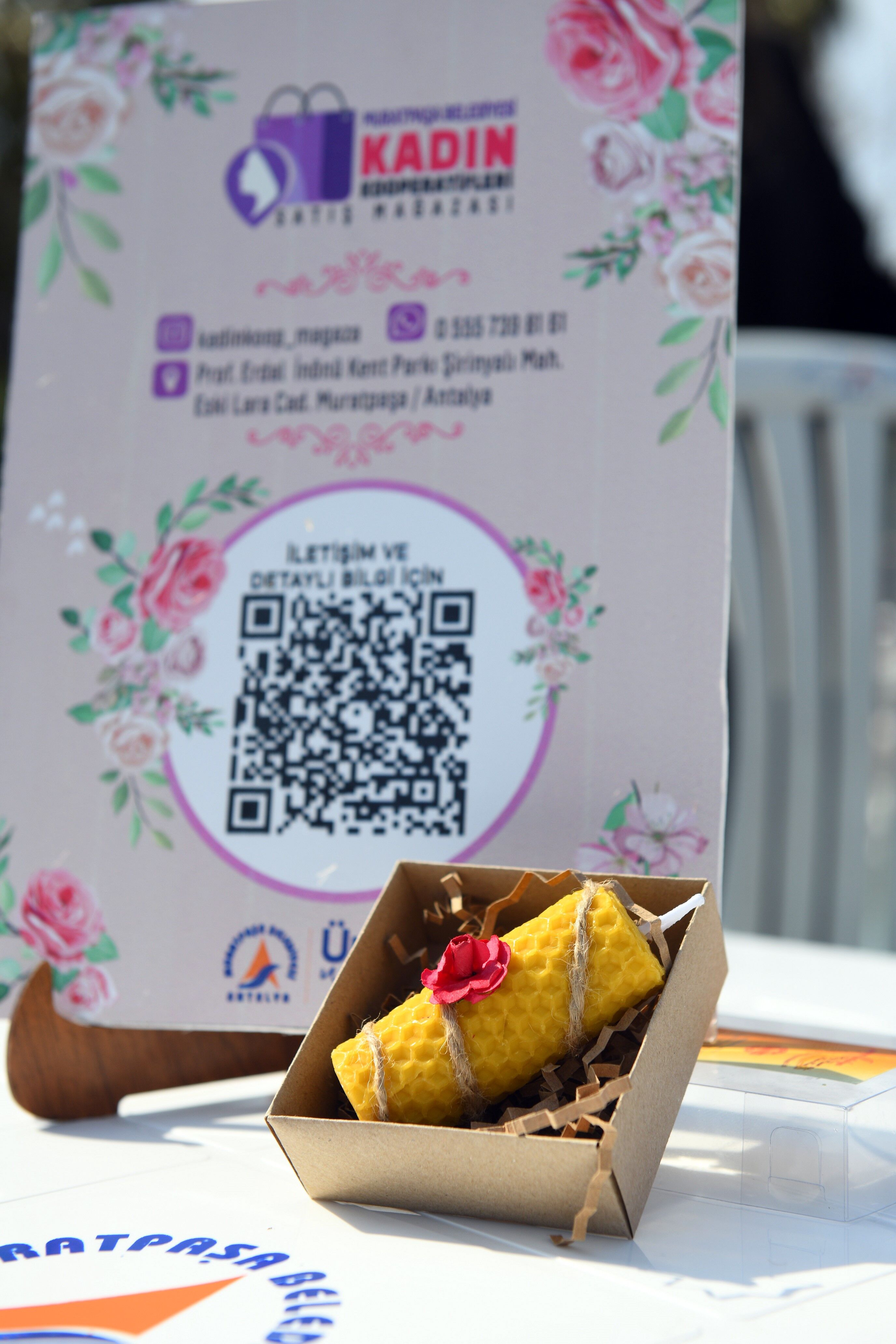 Kadinlarbalmumuatolyesindebulustu