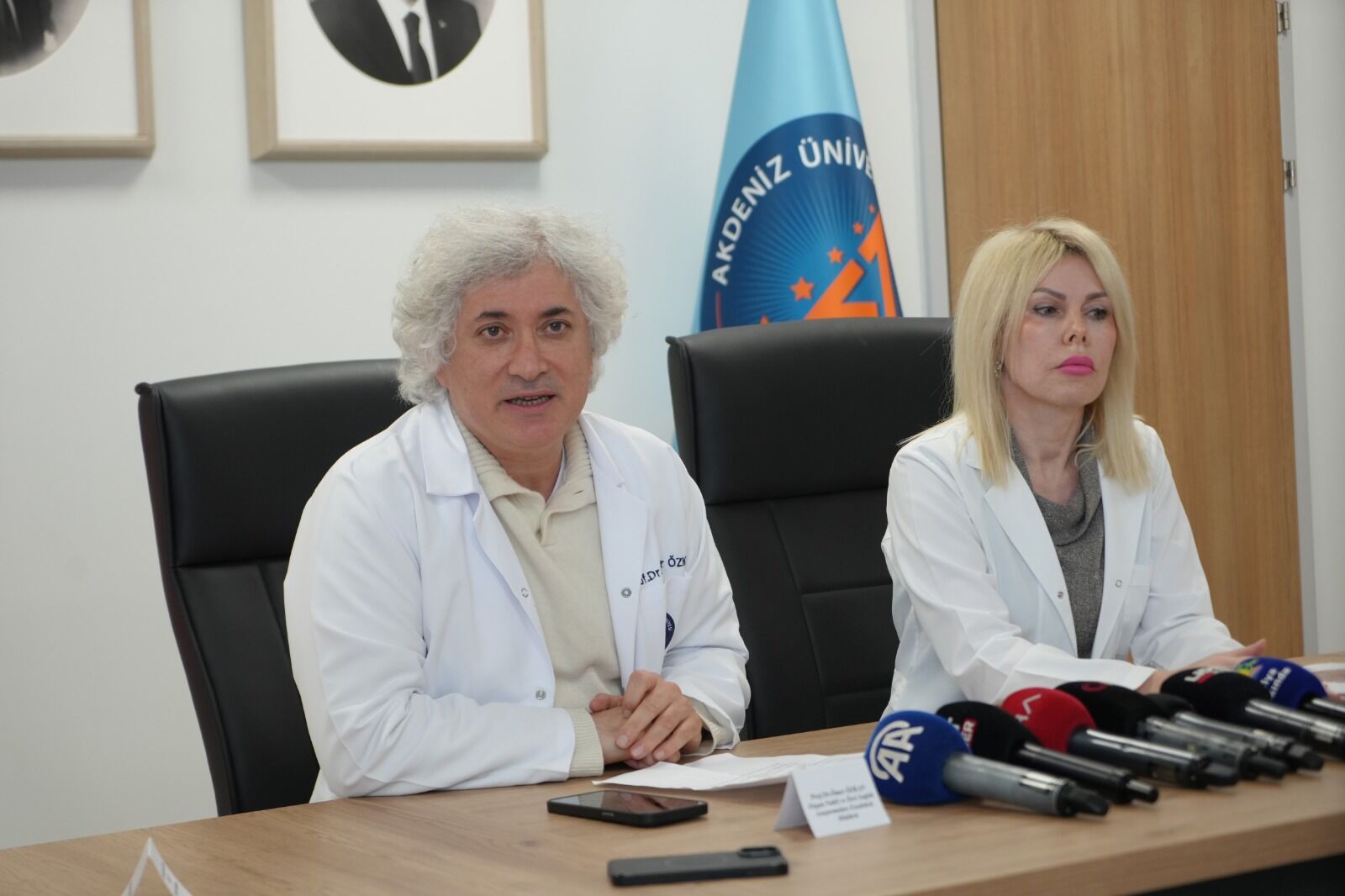 Kansertedavisindeturkiyedeilkakdenizuniversitesinde