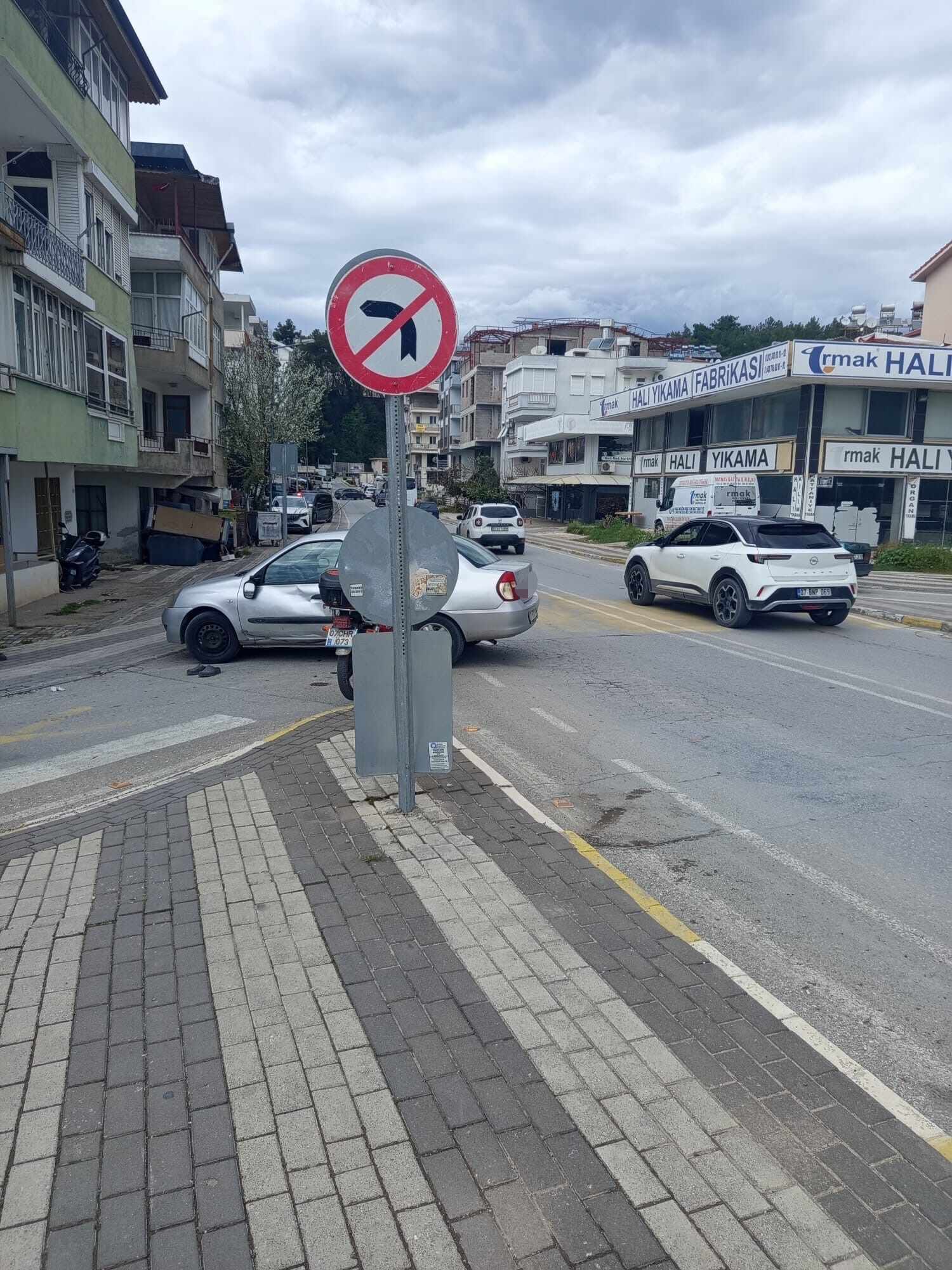 Manavgattayasaklidonuskazayanedenoldu2Yarali