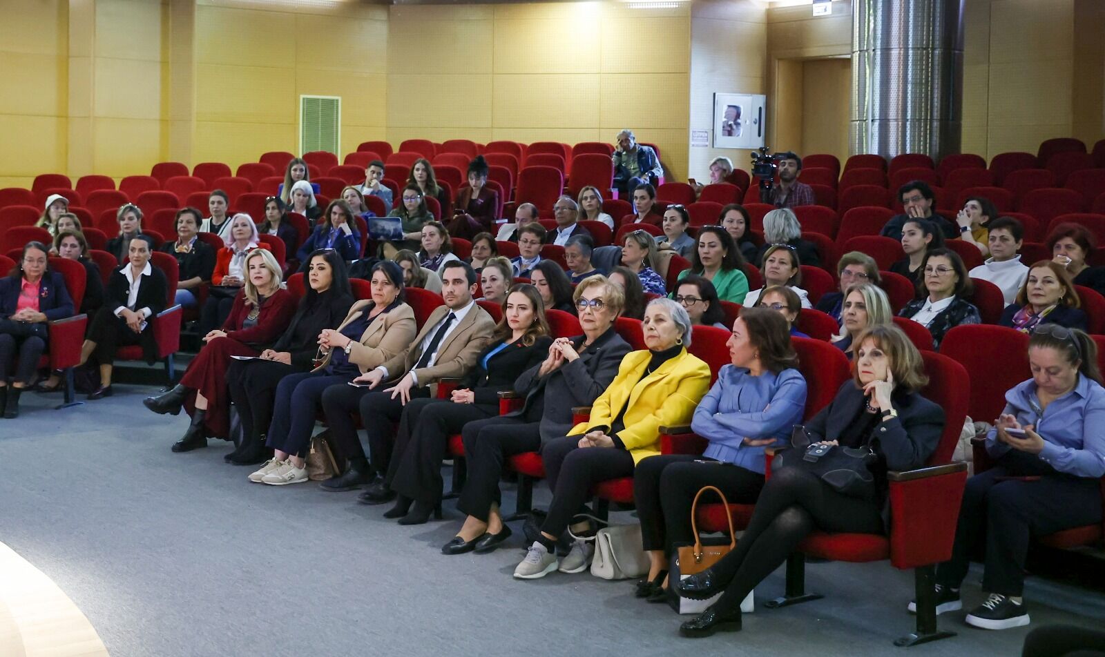 Muhtarlaresitlikciuygulamalarikonustu