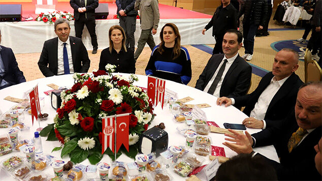 Onemliisimlerbirarada.jfif-1