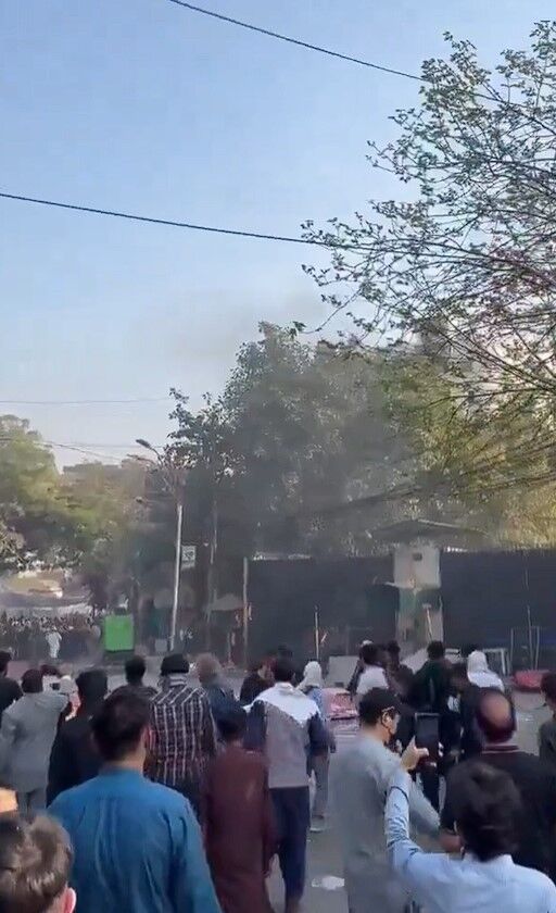 Pakistanlilarabdkonsoloslugunagirmeyecalisiyor