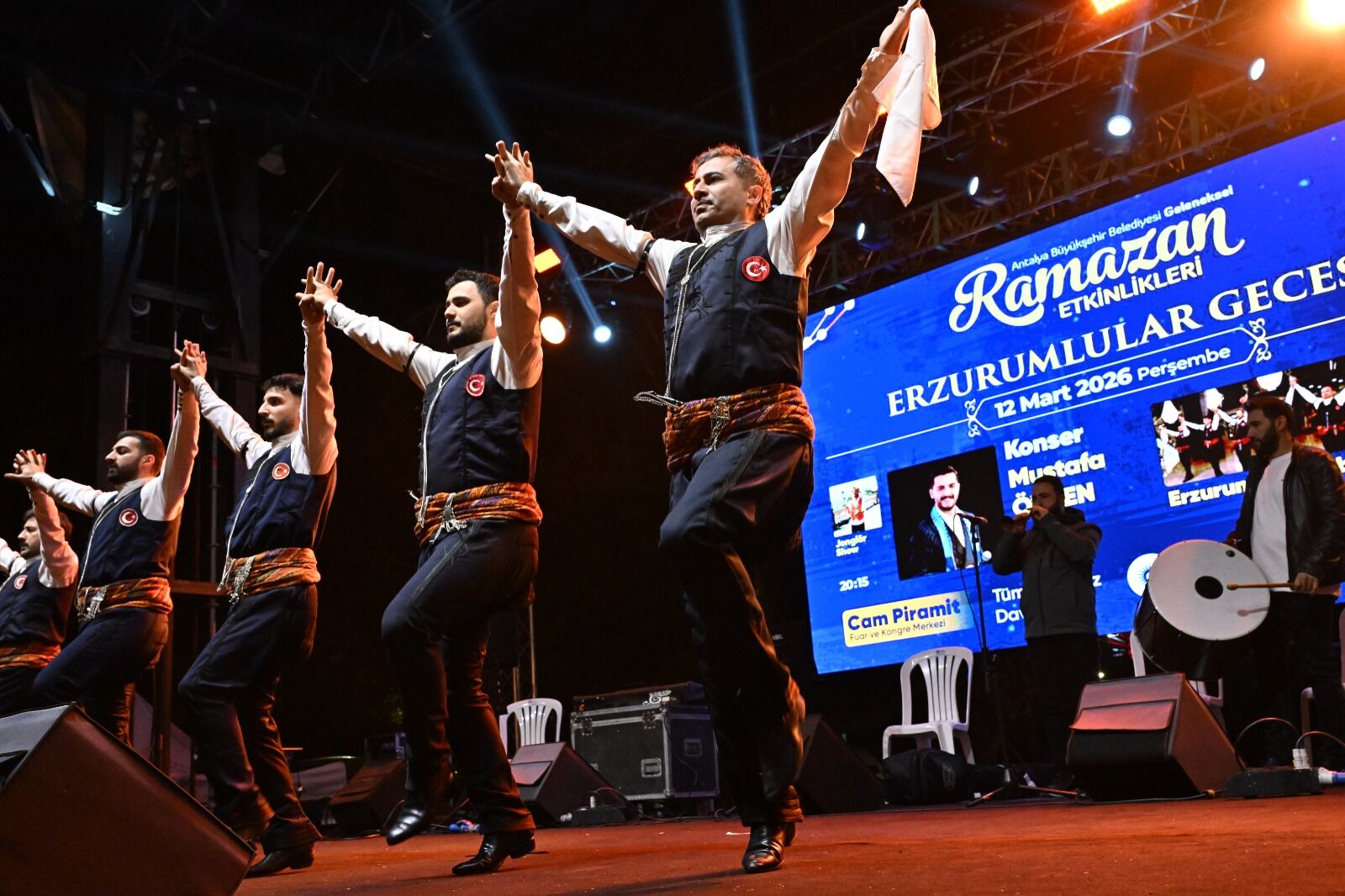 Ramazanetkinliklerindeerzurumlulargecesicoskusu