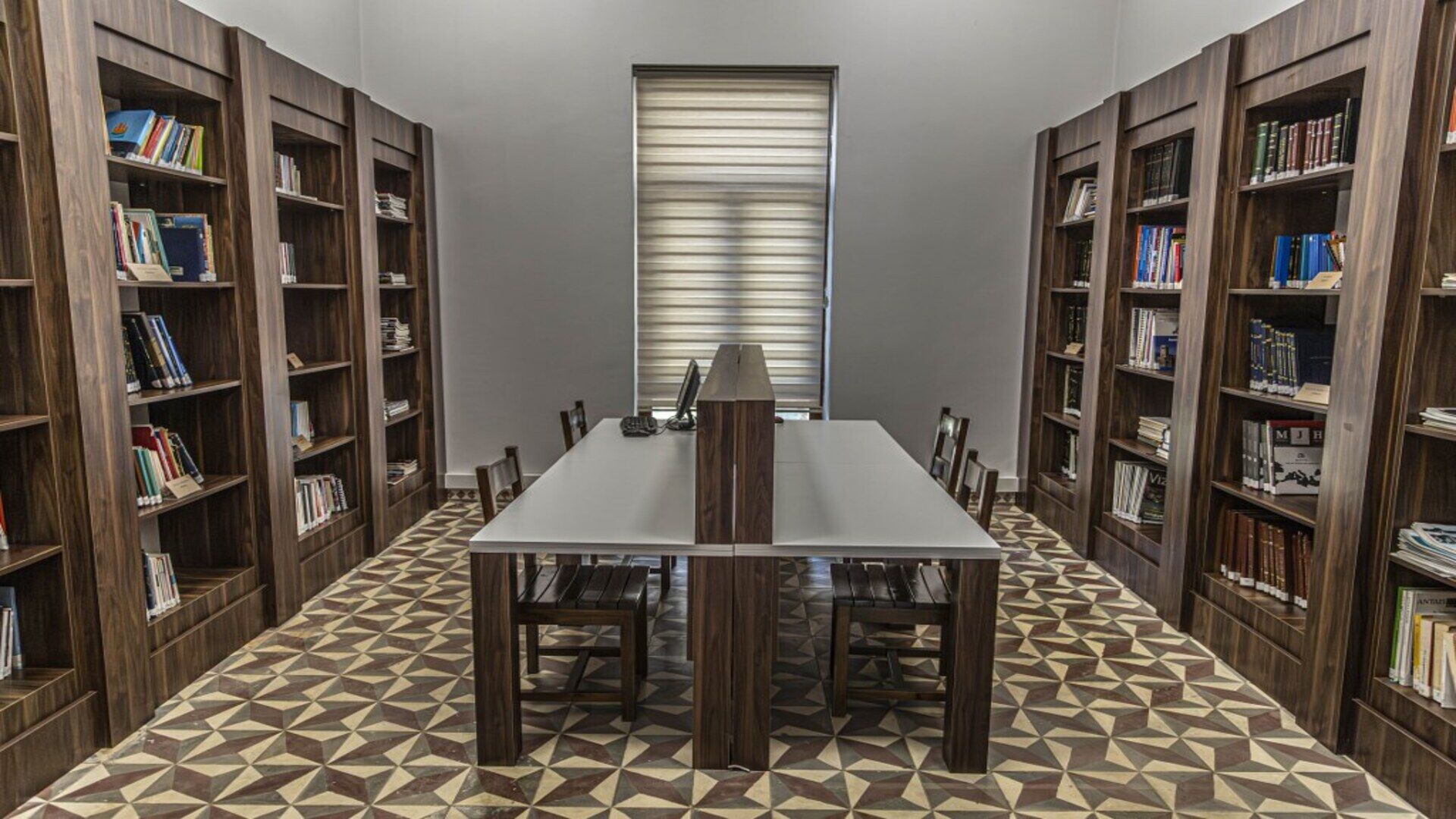 Tarihiarastirmamerkezikapatiliyor