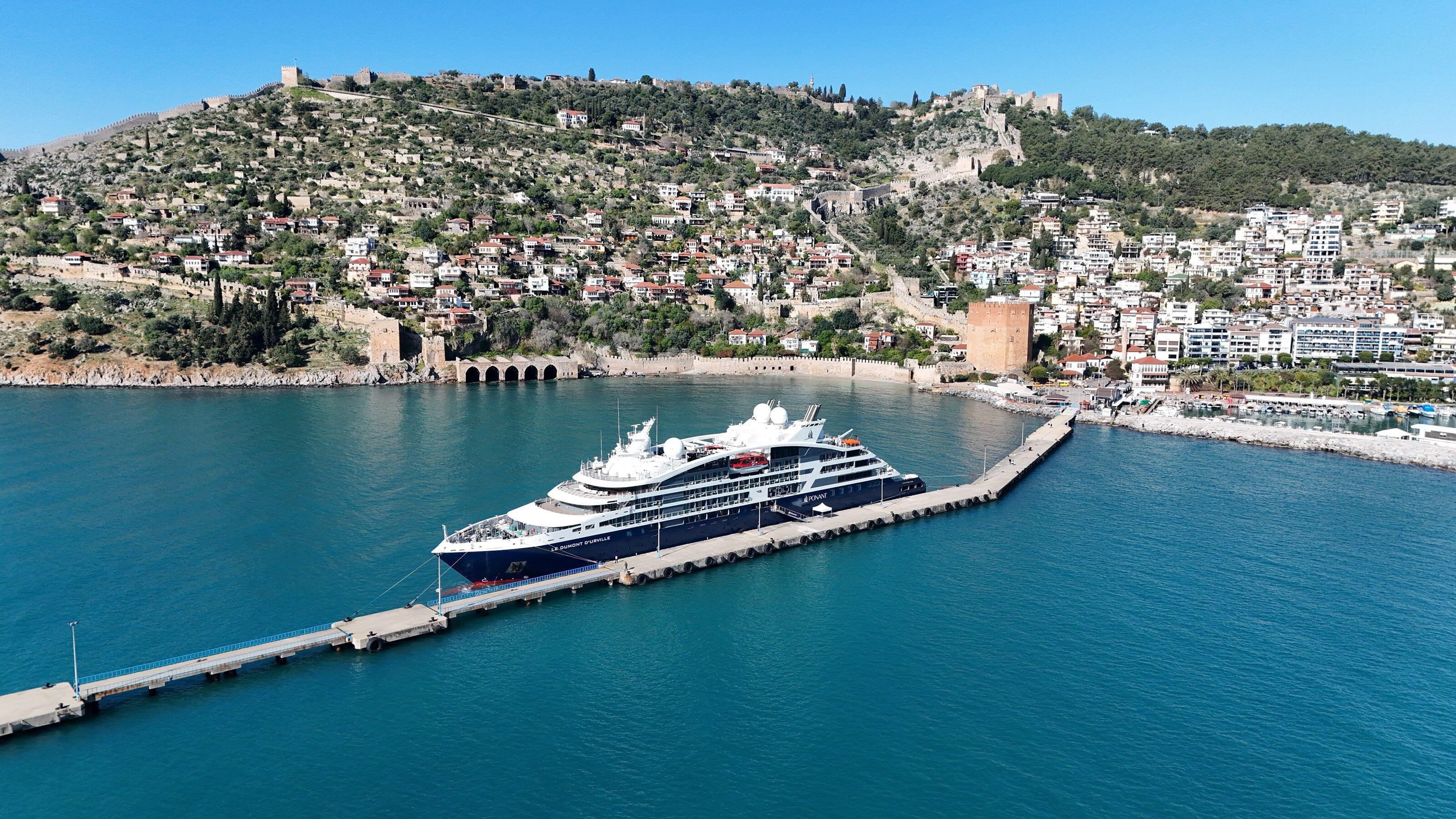 Turistleralanyayigezdi