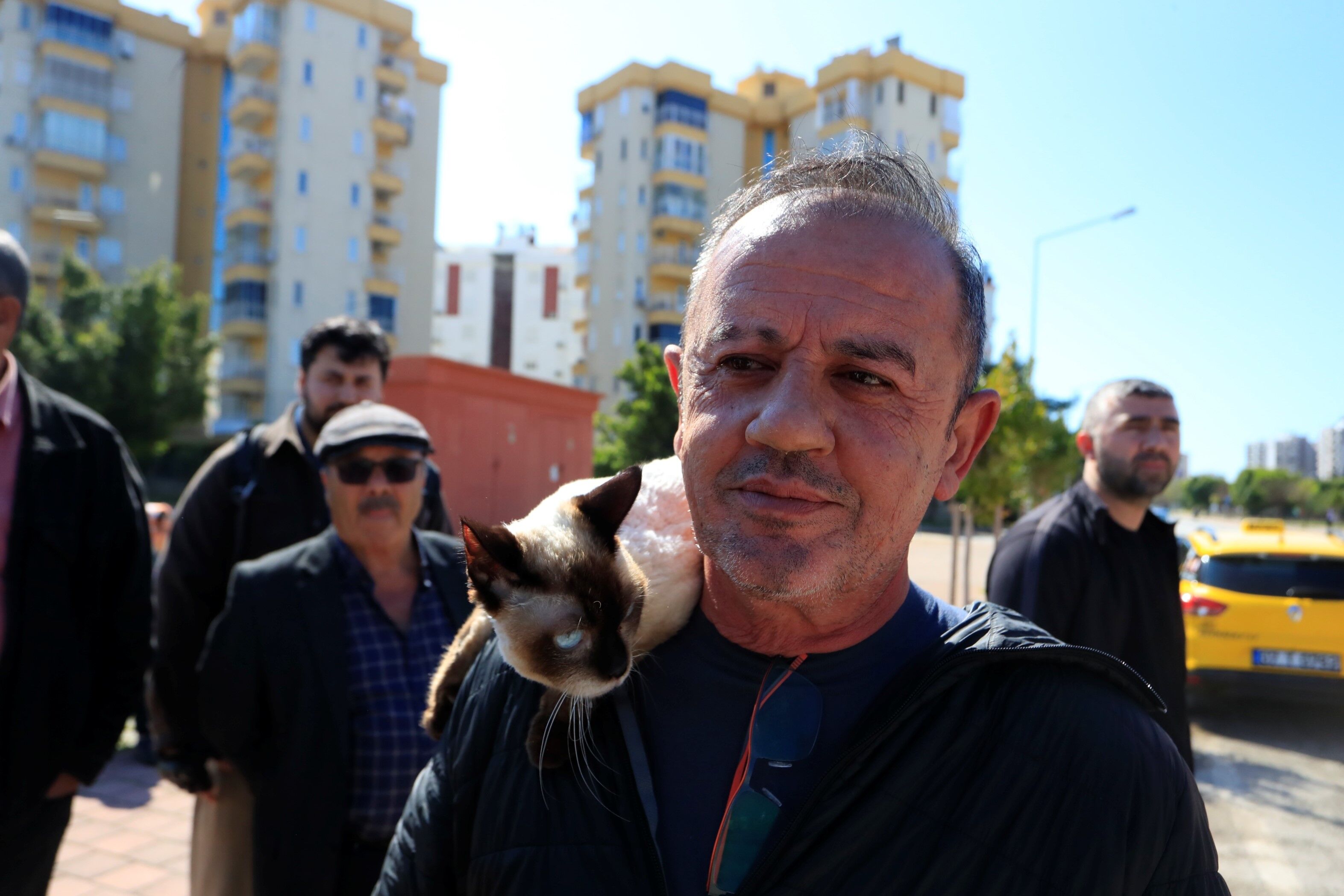 Yananaractankedisiylekurtuldu