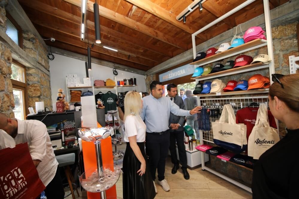 Akdenizuniversitesineyenimagazaacilisi