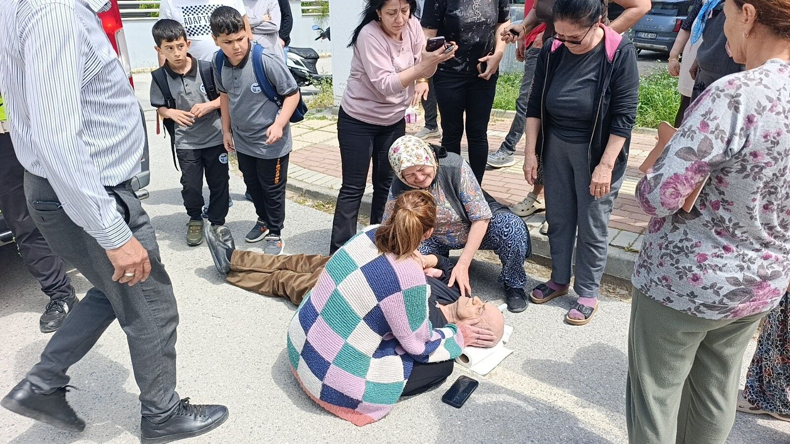 Annesigozyaslarinaboguldu