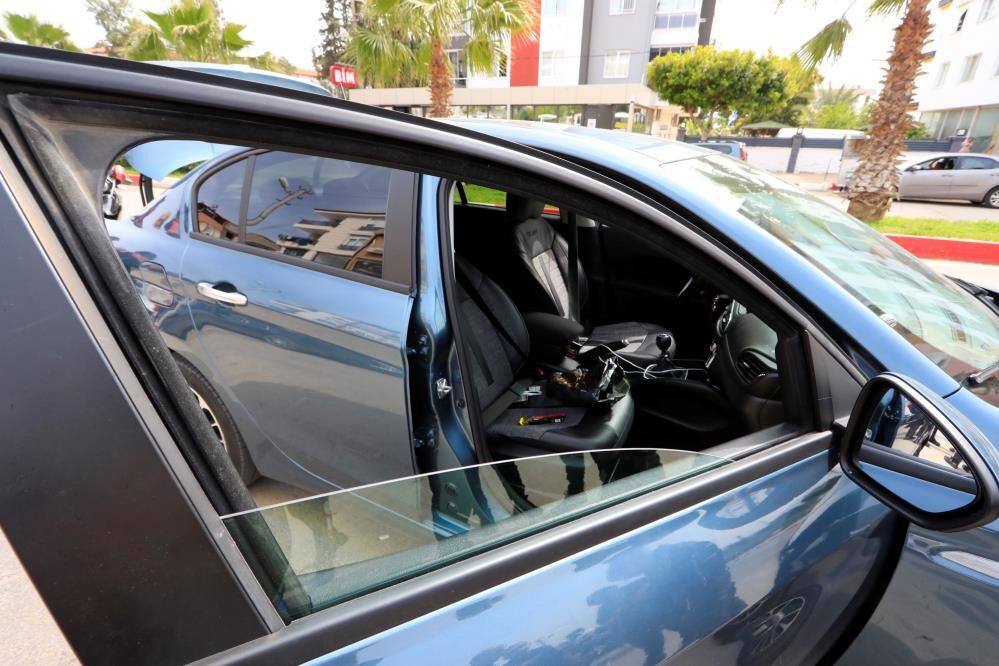 Antalyadaattigiposettennecikti