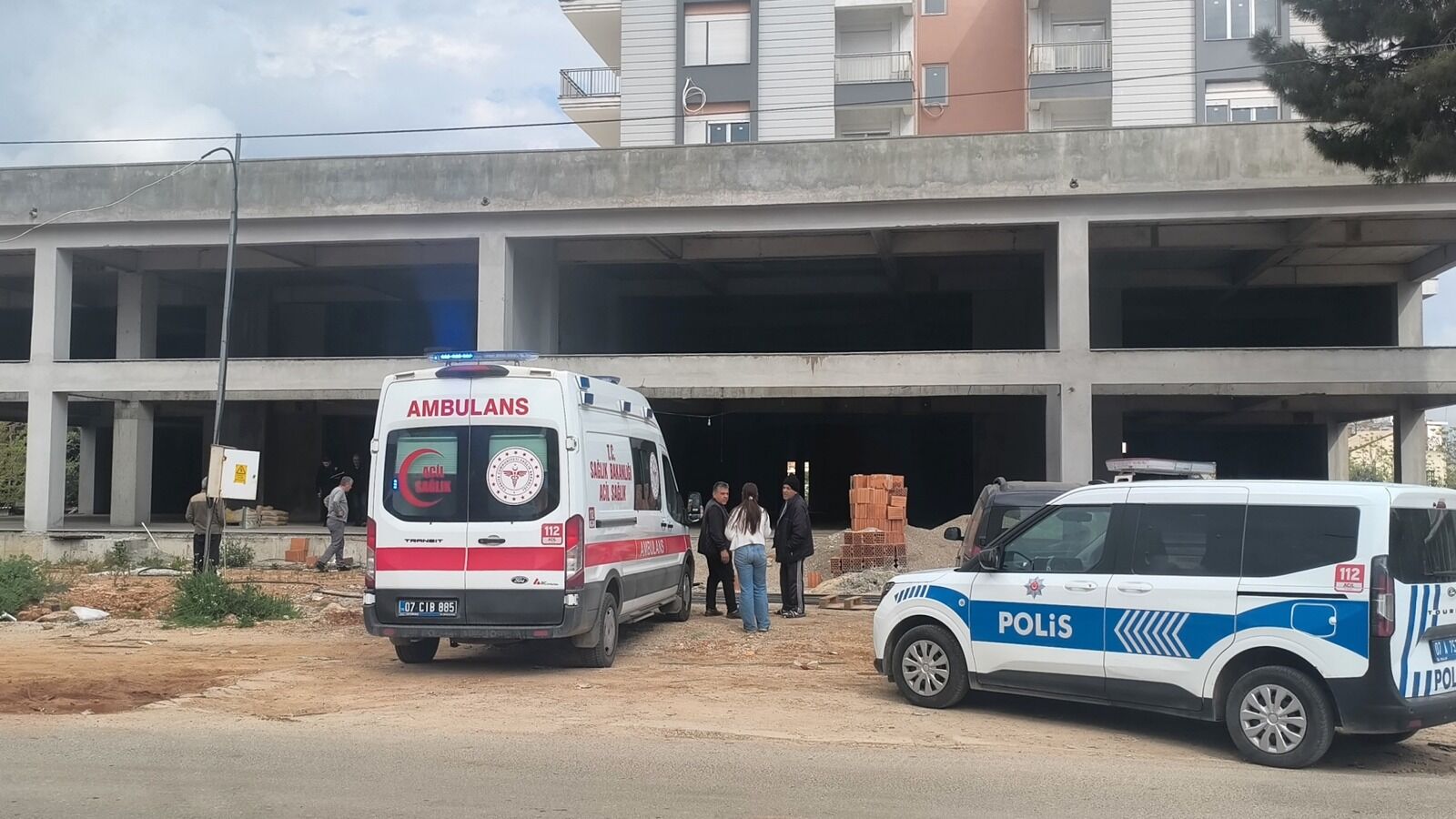 Antalyadasirdoluoluminsaathalindekibinadacansızbedenibulundu