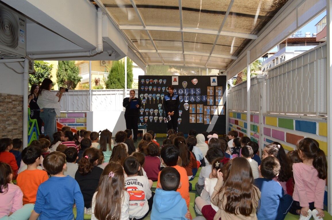 Antalyakonyaaltindaminiklerlepolishaftasicoskusu