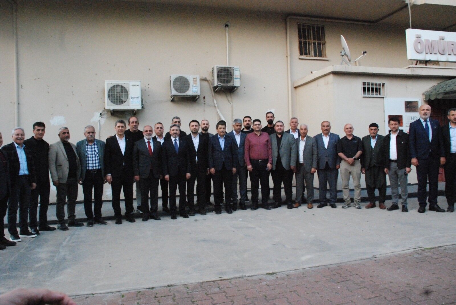 Bakanyardimcisindanziyaret