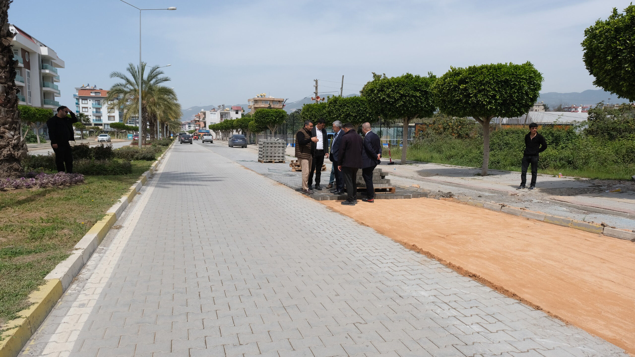 Buyuksehirdenalanyayaaltyapidestegi