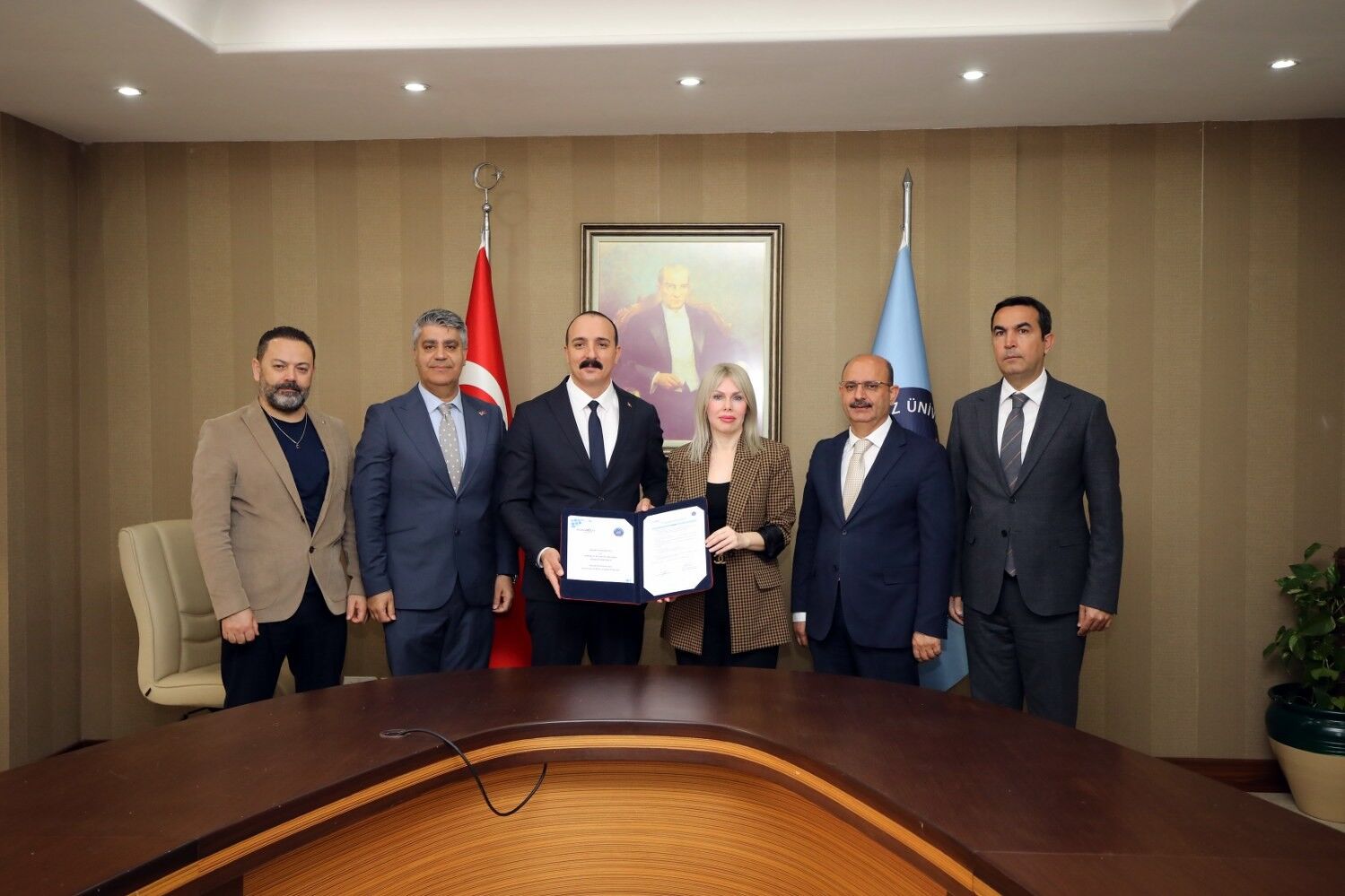 Demansvealzheimerekarsisanattemellieğitim