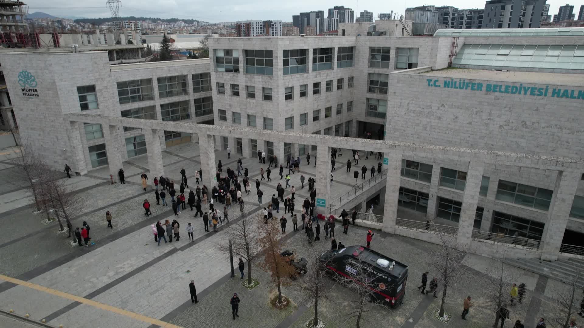 Eskibaskanharictumtutuklusaniklartahliyeedildi