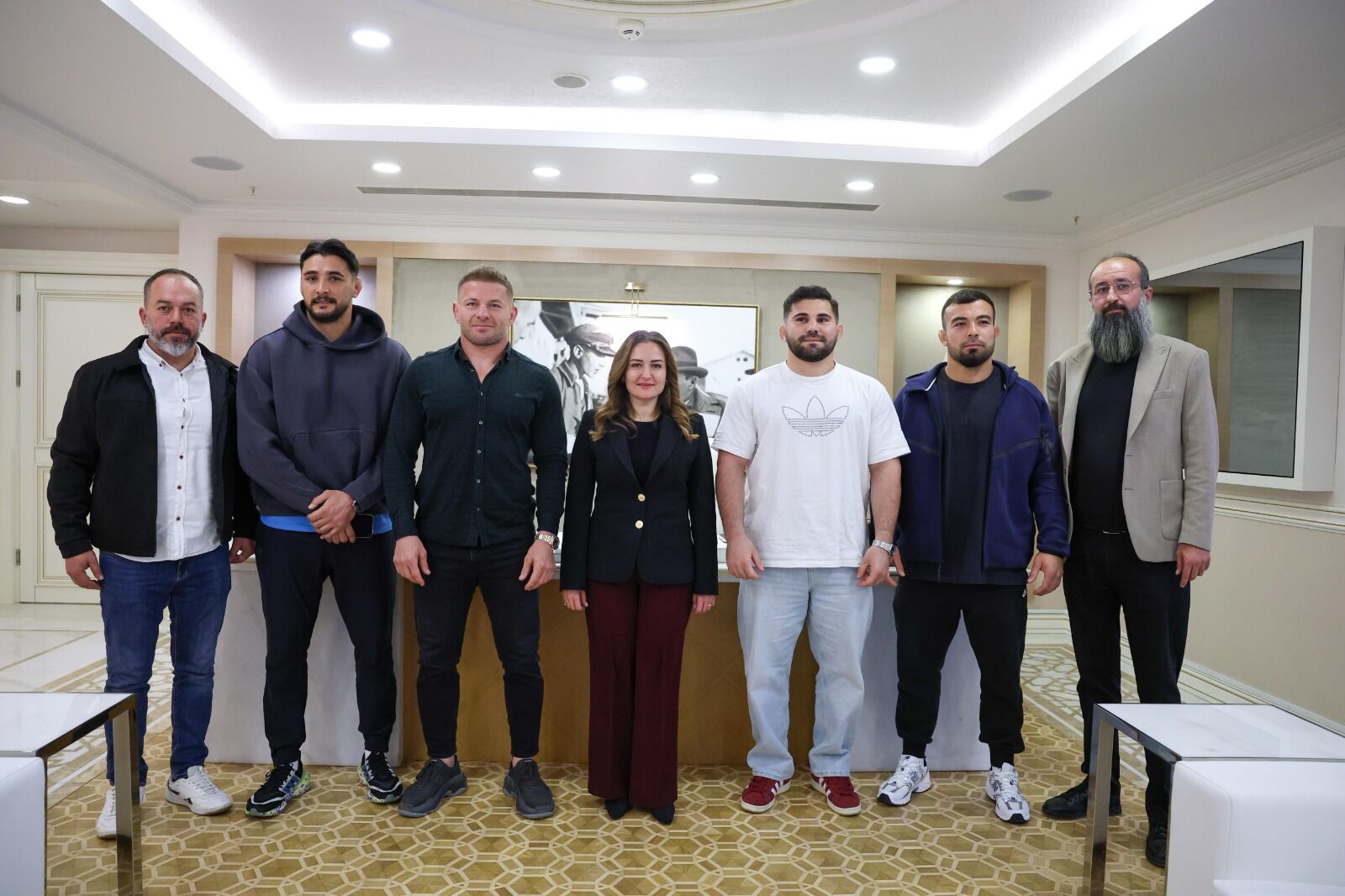 Hedefbuyukaltinkemeriyenidenantalyayagetirecegiz