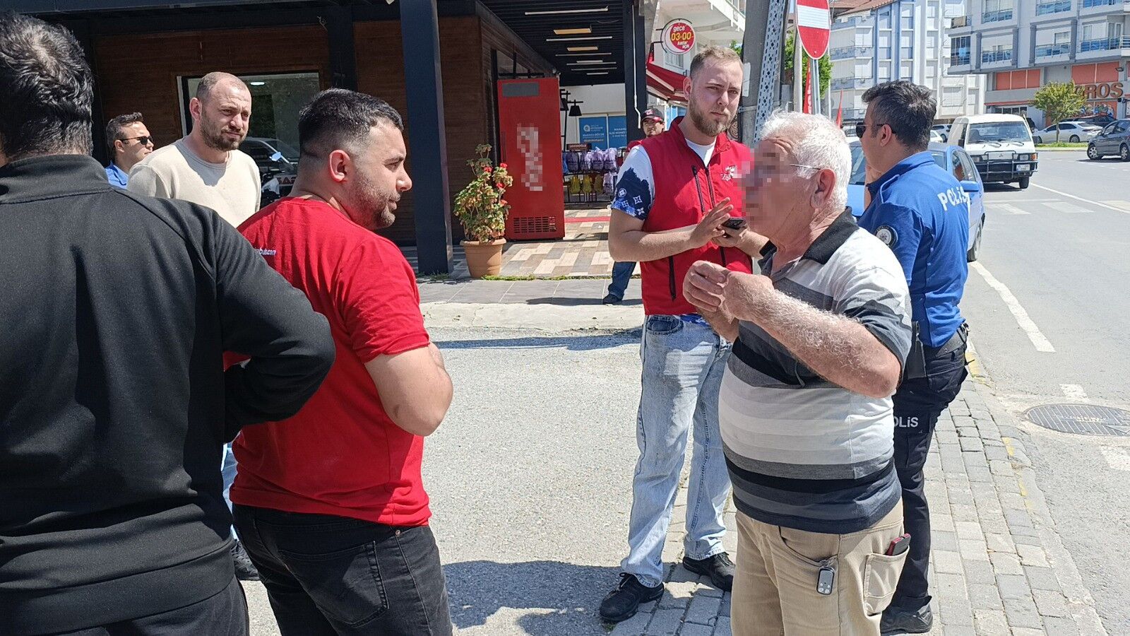 Kazayanedenolduustunetripattibenigorduistesecarpmazdi