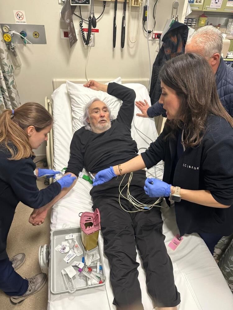 Mujdatgezenhastaneyekaldirildi